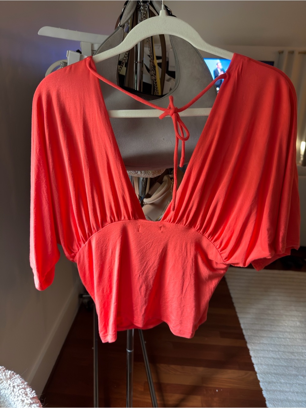 Scandivv Anna Deep V in Coral Red - Picture 4 of 7